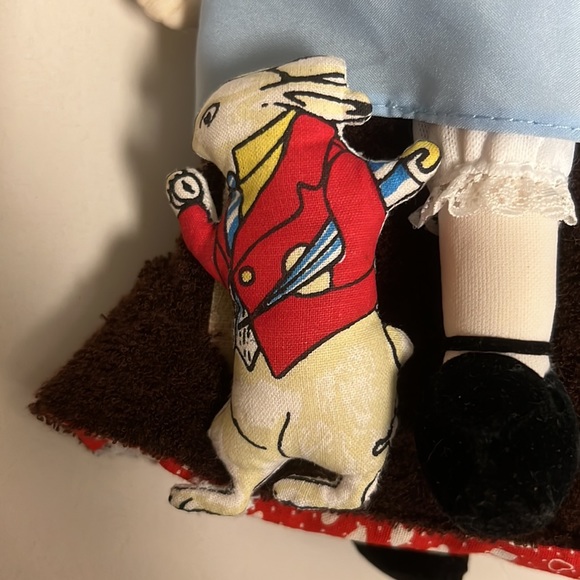 Alma’s Designs Flip Dolls Alice in Wonderland - Picture 2 of 6